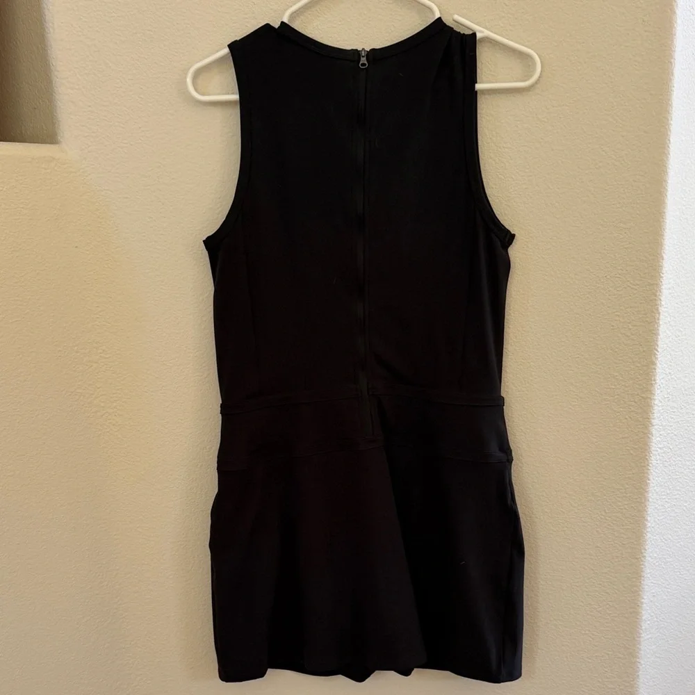 Vuori Topspin Tennis Dress — Black Medium - Picture 6 of 11